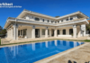Casa Mediteraneana pe malul lacului